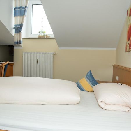 Hotel Bockmaier Oberpframmern Екстер'єр фото