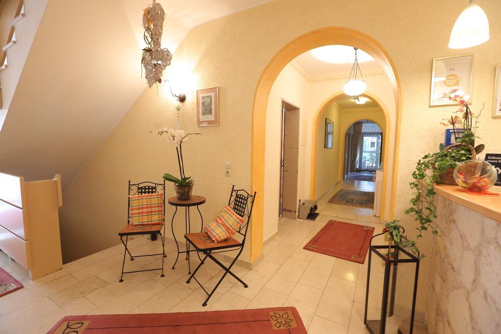 Hotel Bockmaier Oberpframmern Екстер'єр фото