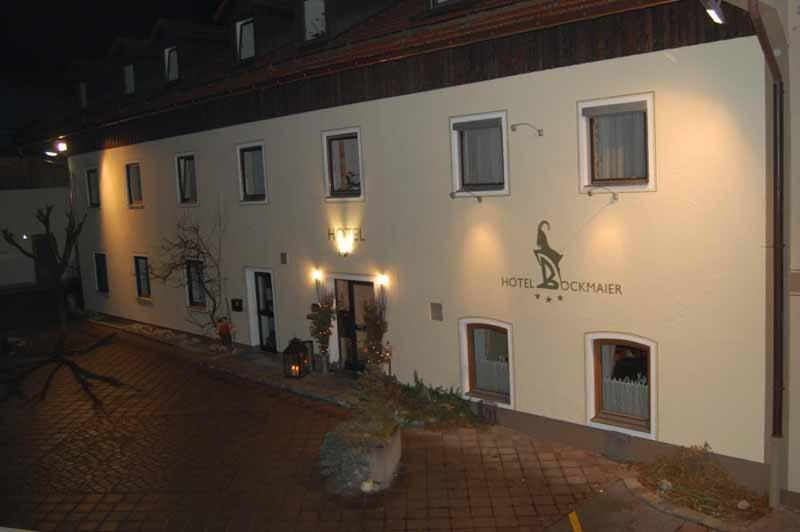 Hotel Bockmaier Oberpframmern Екстер'єр фото