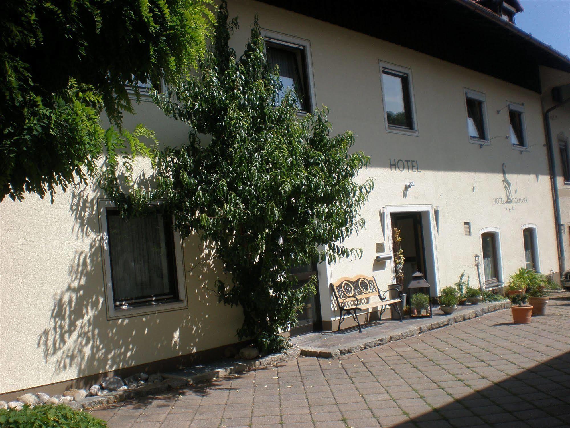 Hotel Bockmaier Oberpframmern Екстер'єр фото